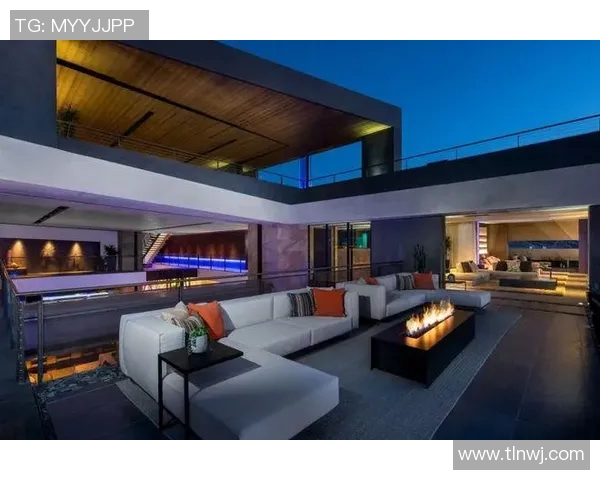 足球明星豪宅全景展示让你领略不一样的奢华生活方式